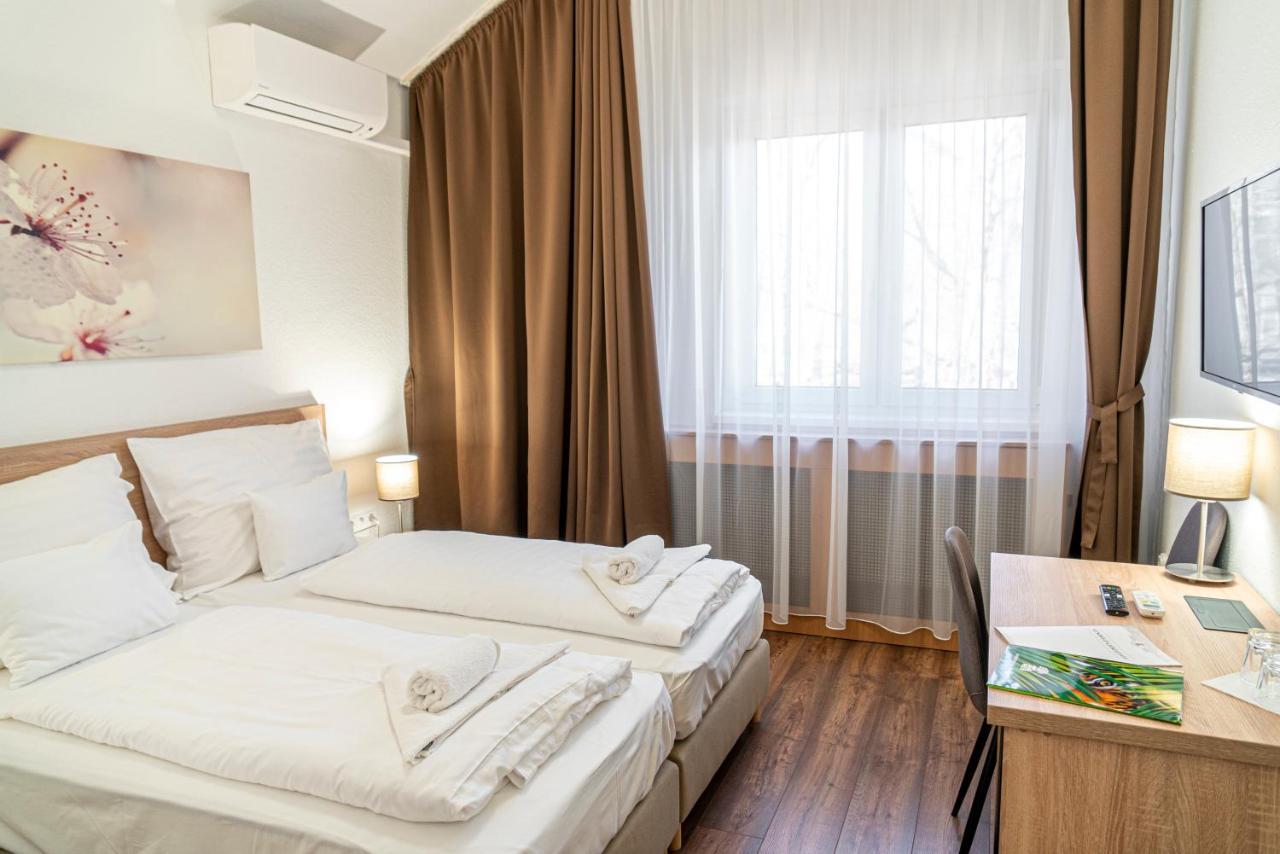 Ozoon Hotel Nyíregyháza Dış mekan fotoğraf