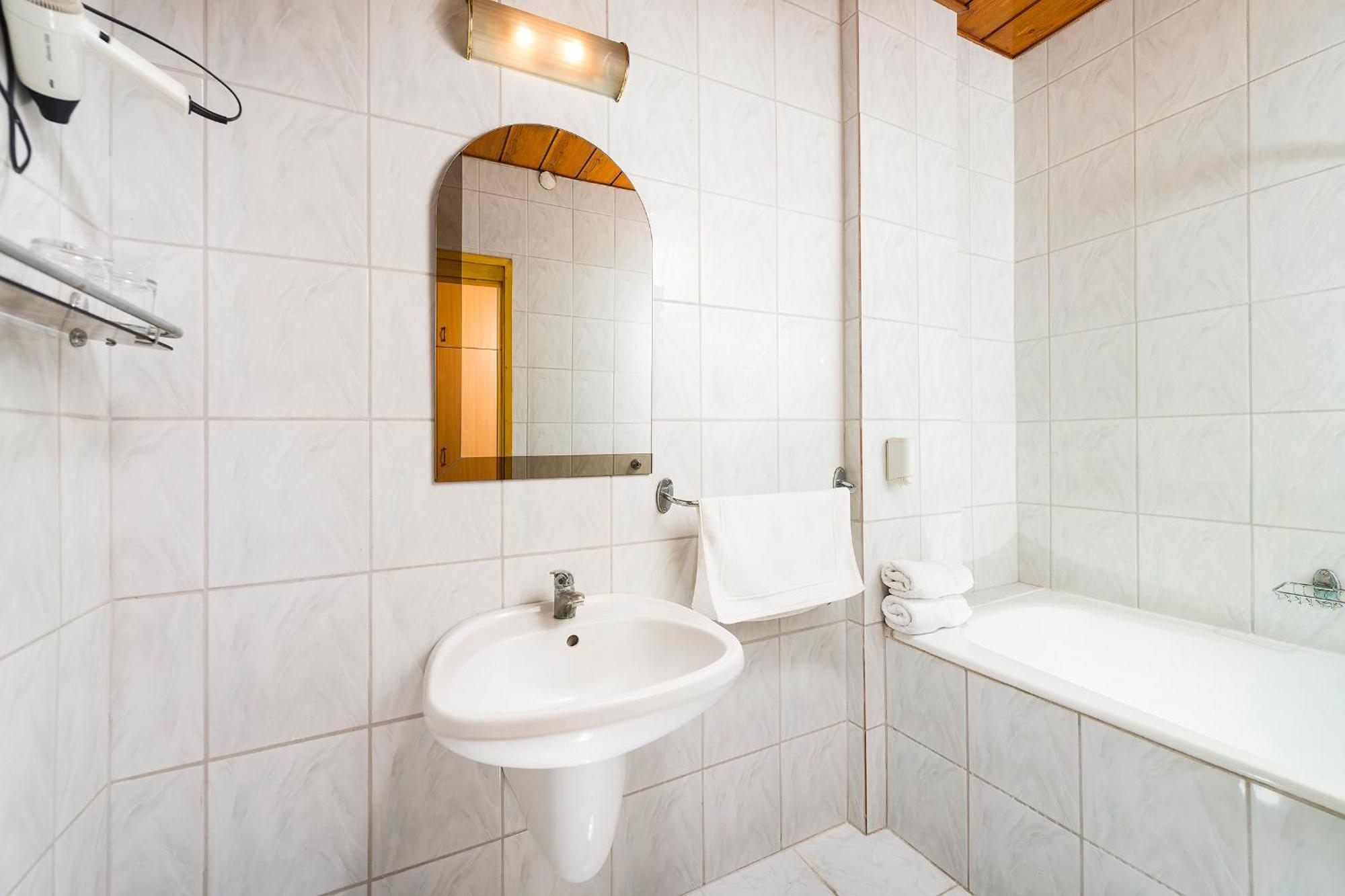 Ozoon Hotel Nyíregyháza Dış mekan fotoğraf