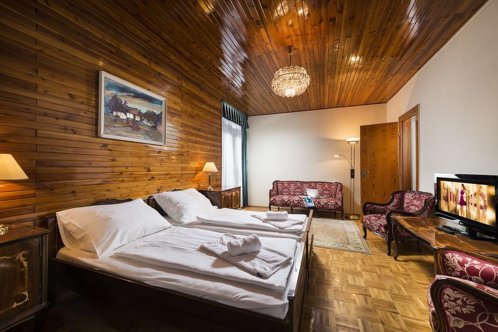 Ozoon Hotel Nyíregyháza Dış mekan fotoğraf